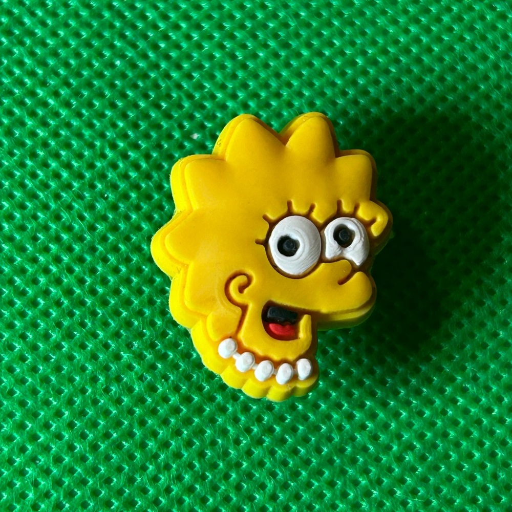 🌼 (5/$10 or 10/$15) NEW “90’s The Simpson’s” Lisa Croc Shoe Charm Collection